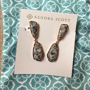 Kendra Scott Traci earring