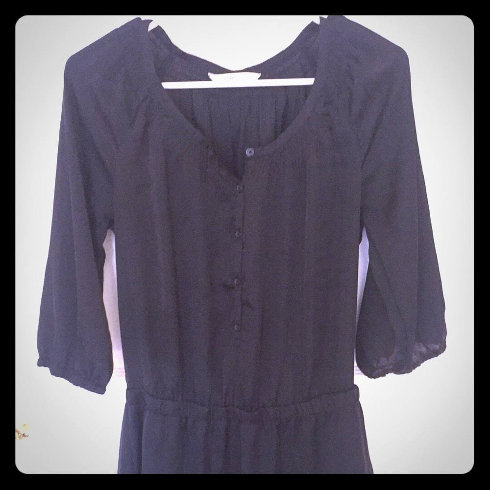 Lightweight basic black dress