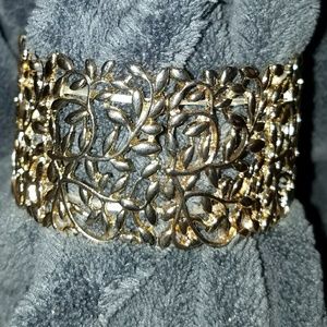Goldtone bracelet