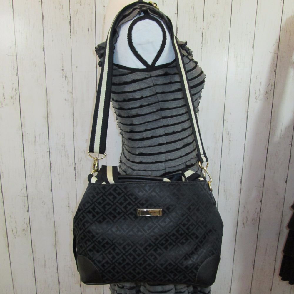⚡️FINAL SALE FIRM - NWT $89 Tommy Hilfiger Handbag