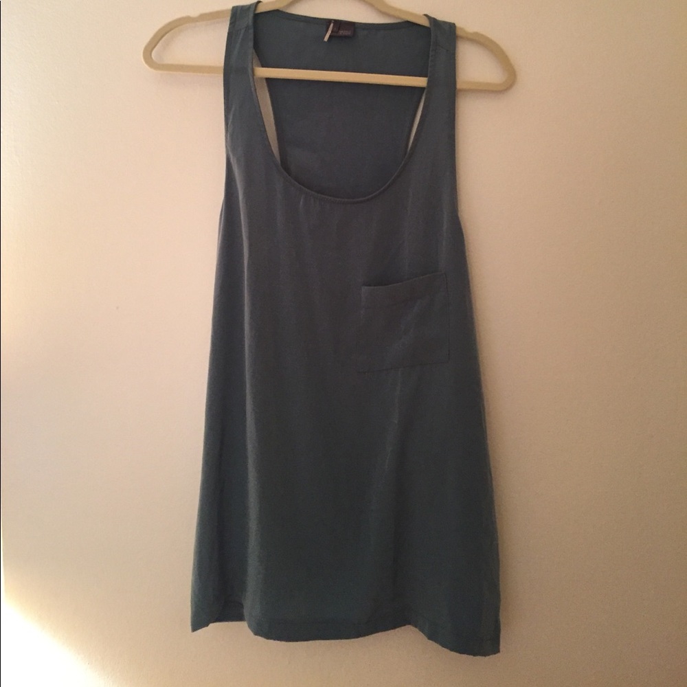 Sparkle & Fade open sides tank top