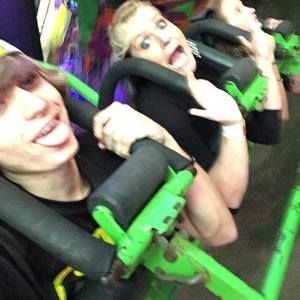 Meet your Posher, Roxanne