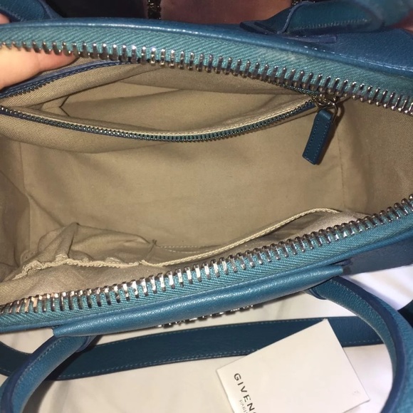 Givenchy Goat Leather teal blue small Antigona bag - Picture 8 of 8