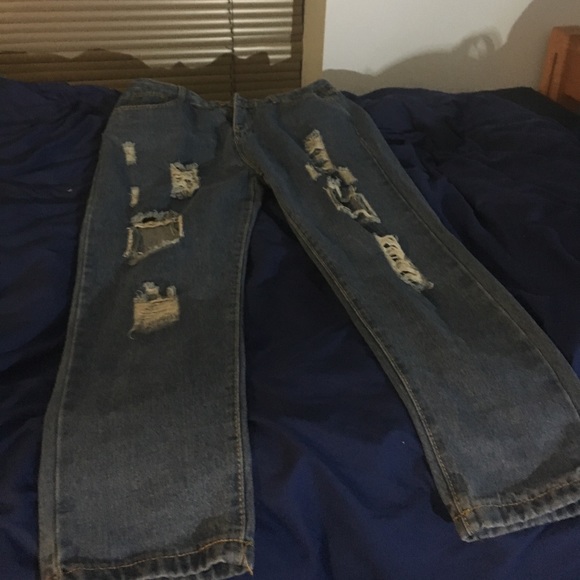 Distressed denim 💎 make an offer ☺️ - Picture 2 of 3