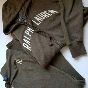 Raulph Lauren Polo sweatsuit