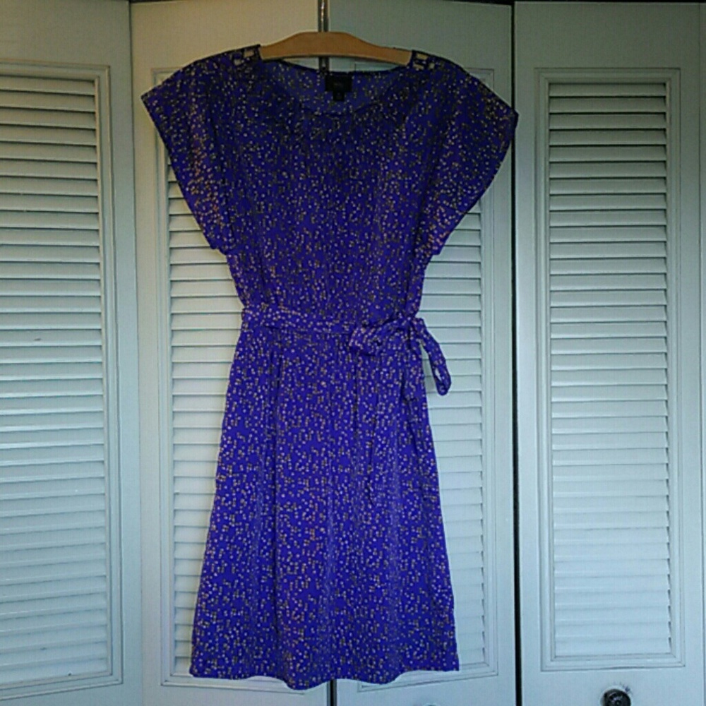 Blue polyester dress