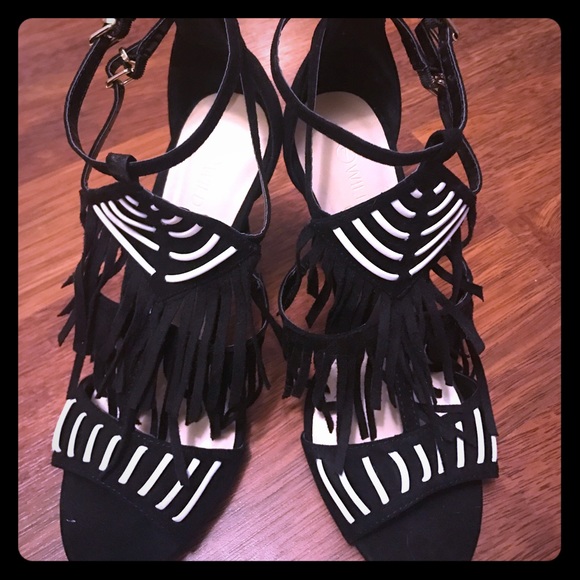 Wild Diva Shoes - *NWOB* Wild Diva ‘Adele’  Fringe Cage Heels - 7M - 4 inch heel