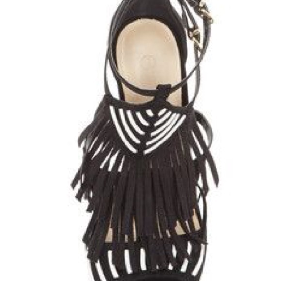 *NWOB* Wild Diva ‘Adele’ Fringe Cage Heels - 7M - 4 inch heel - Picture 3 of 8