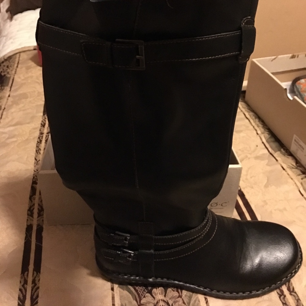 Boc boots