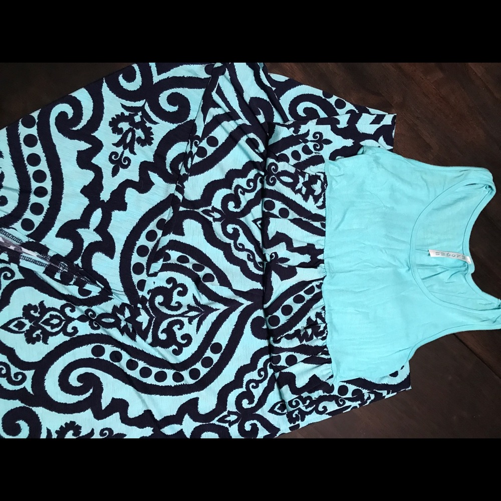 ***SOLD***Adorable maxi dress