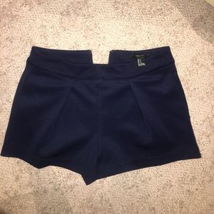 dark blue (w/pockets) cute shorts