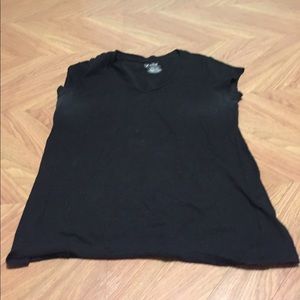 No boundaries black tee