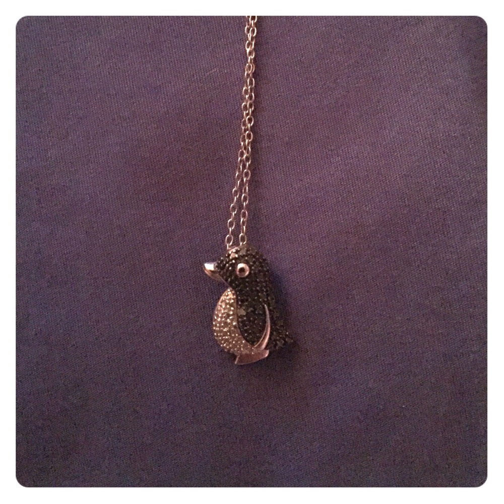 Penguin Necklace 🐧