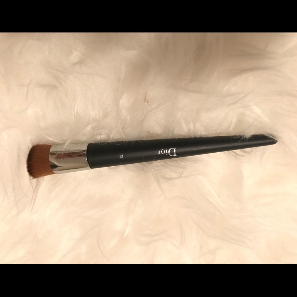 Dior backstage makeup brush - Picture 3 of 5
