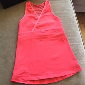 LuLulemon TankTop with built in sports bra