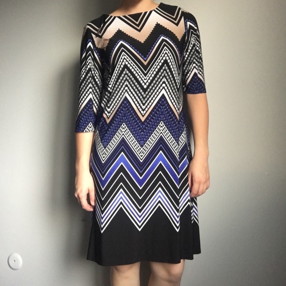 Fun Chevron Dress - Picture 1 of 4