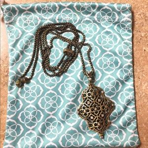 Kendra Scott Kathy necklace