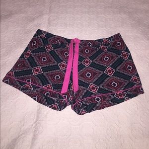 Aztec Print Microfiber Super Soft Shorts. ✨New✨