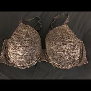 VS - T- shirt bra - 38D