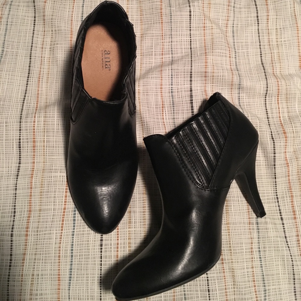 Ana black ankle boot heels