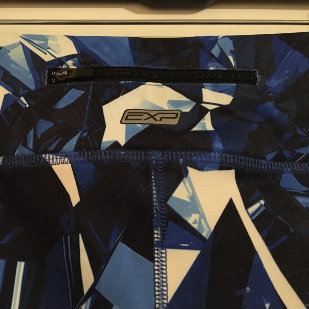 Express Broken Glass Patterned Running Leggings - image 3