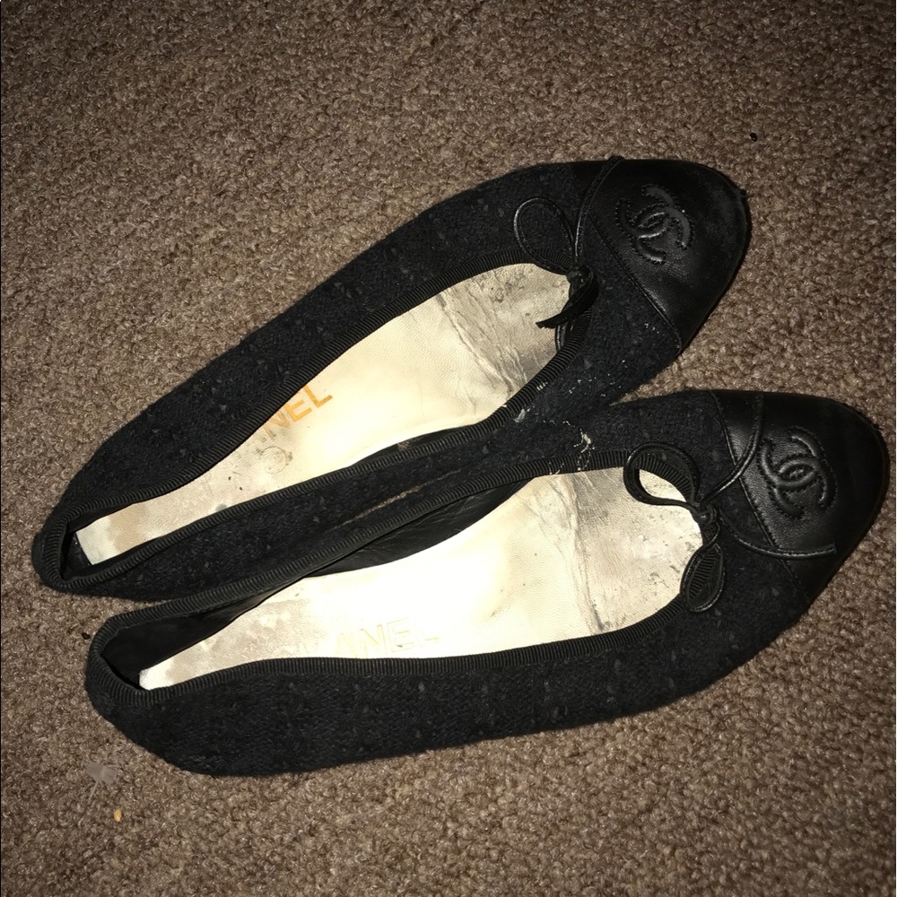 Black Chanel Flats