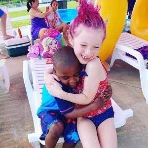 Meet your Posher, Christen