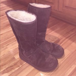 UGG Knightsbridge brown boots