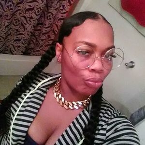 Meet your Posher, Janae