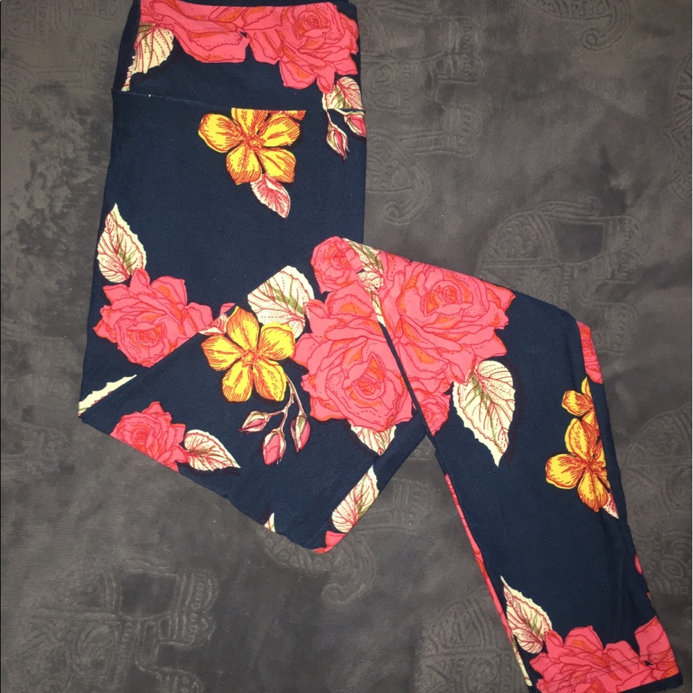 OS BNWT Lularoe floral leggings