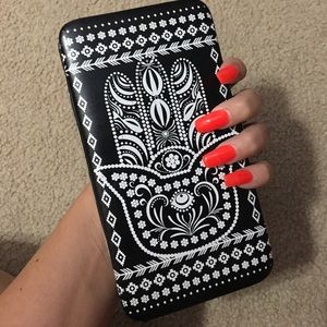 Black and white wallet