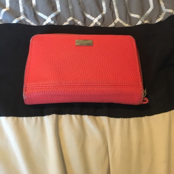 Wallet - Picture 2 of 2