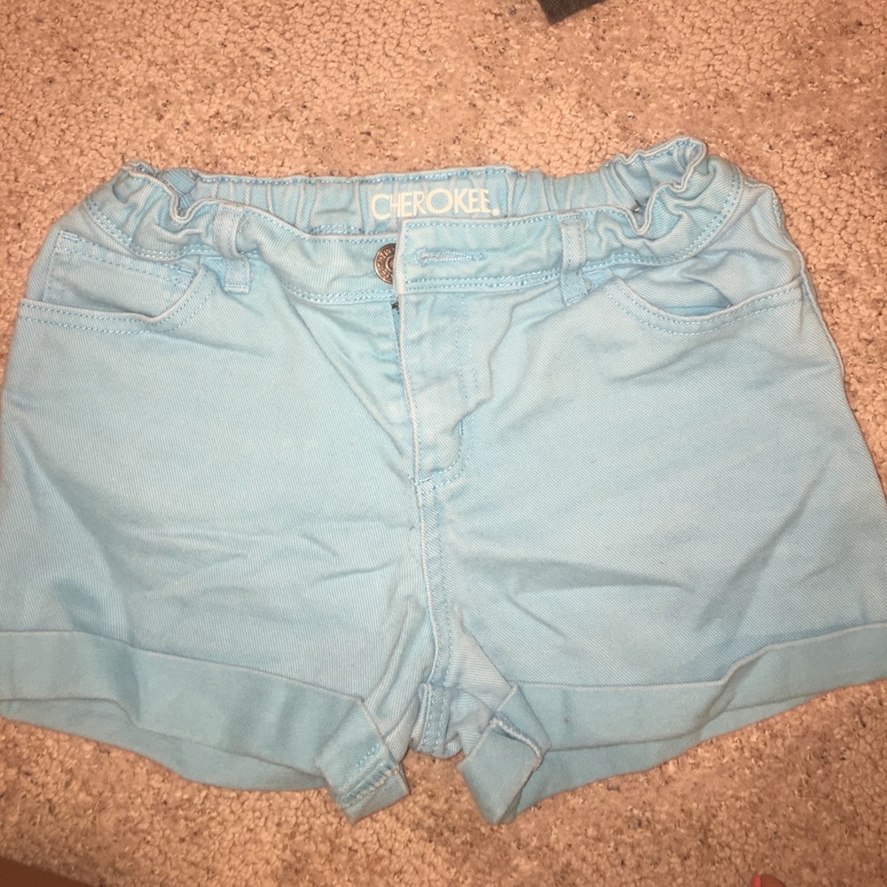 baby blue shorts!!