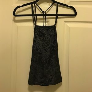 Crushed velvet black top!