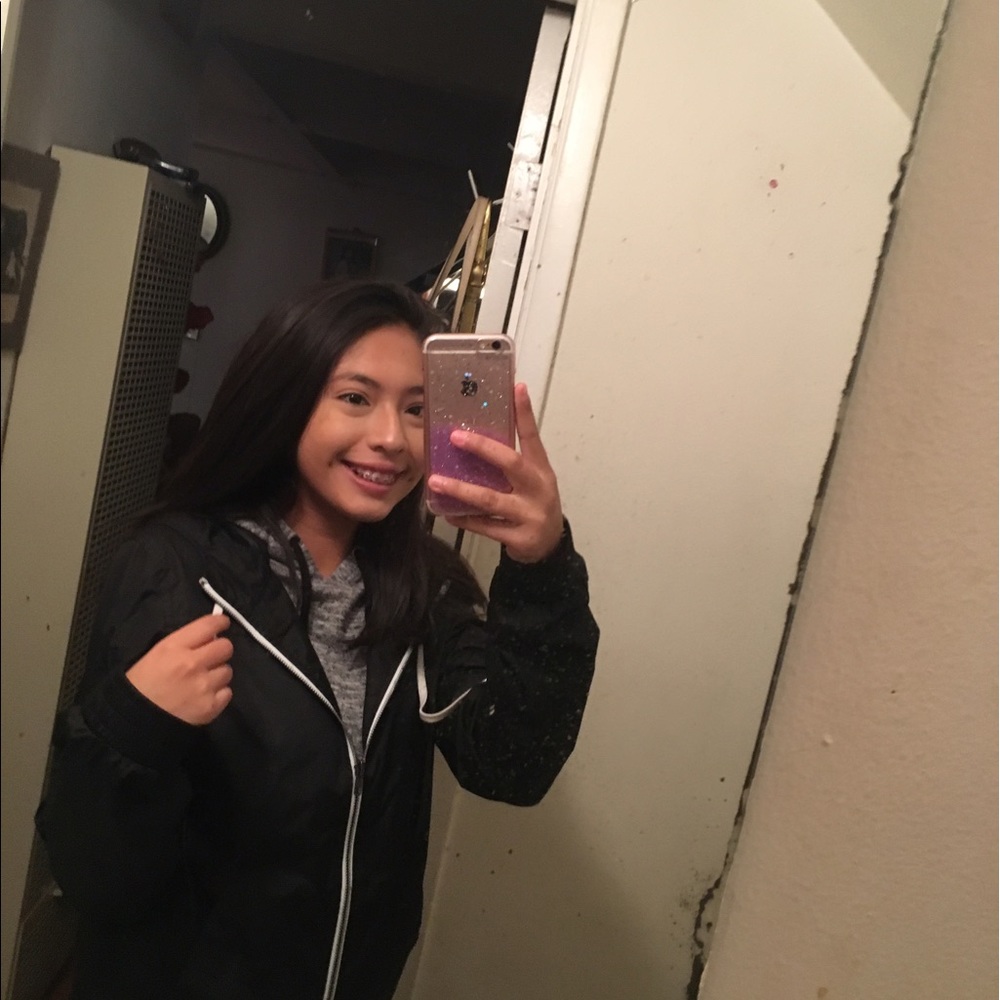 Meet your Posher, Gissel