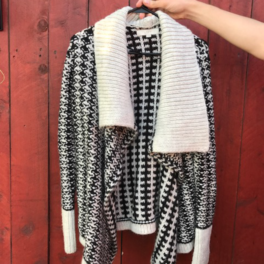 Blacka and white winter cardigan
