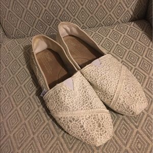 White Lace TOMS 8