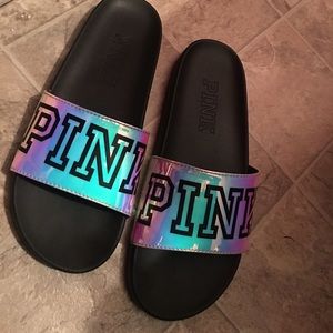 PINK Slides Size: L Color: Iridescent