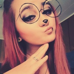 Meet your Posher, Samantha