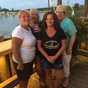 Meet your Posher, Dolores