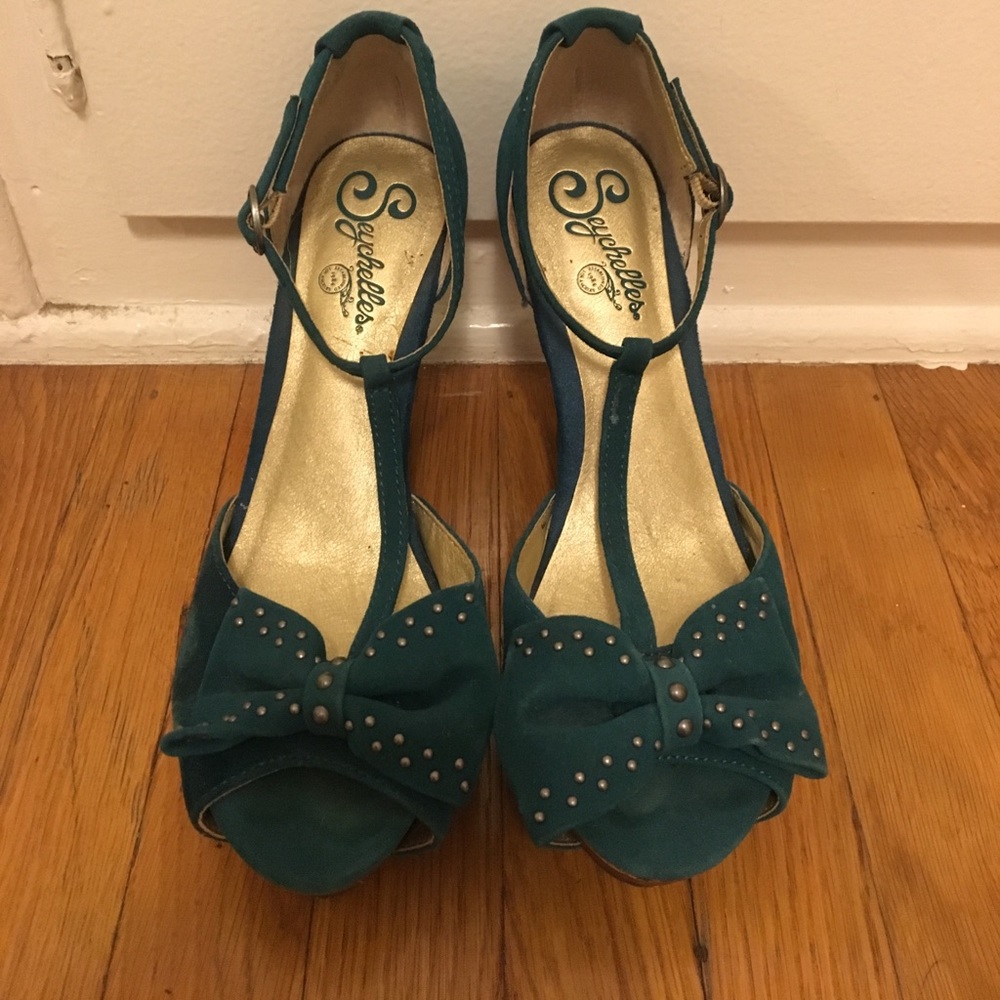 Seychelles Teal Bow Heels