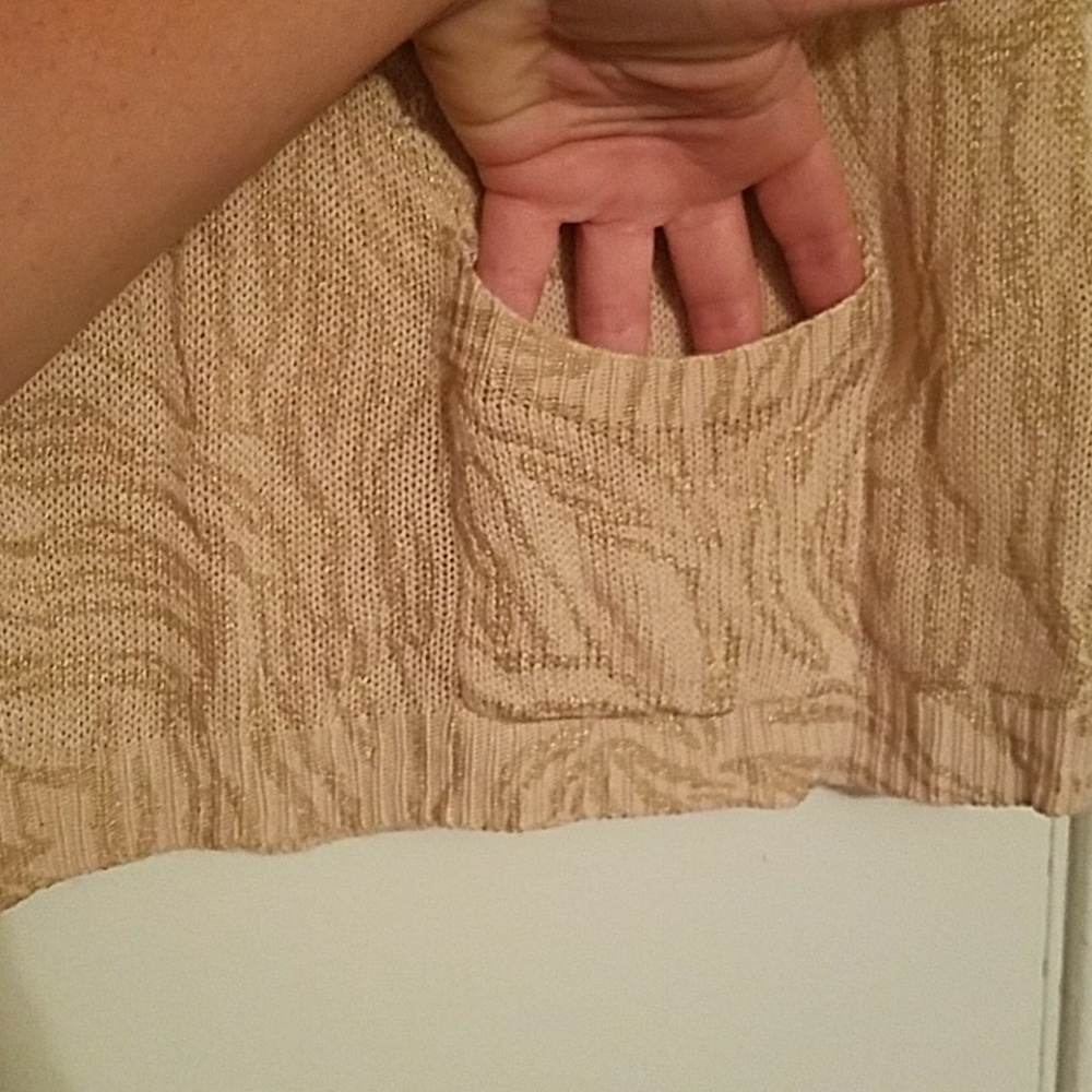 Shell - Picture 3 of 6