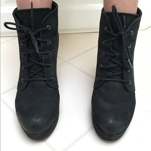 Steve Madden 'Raspy' Black Ankle Boots