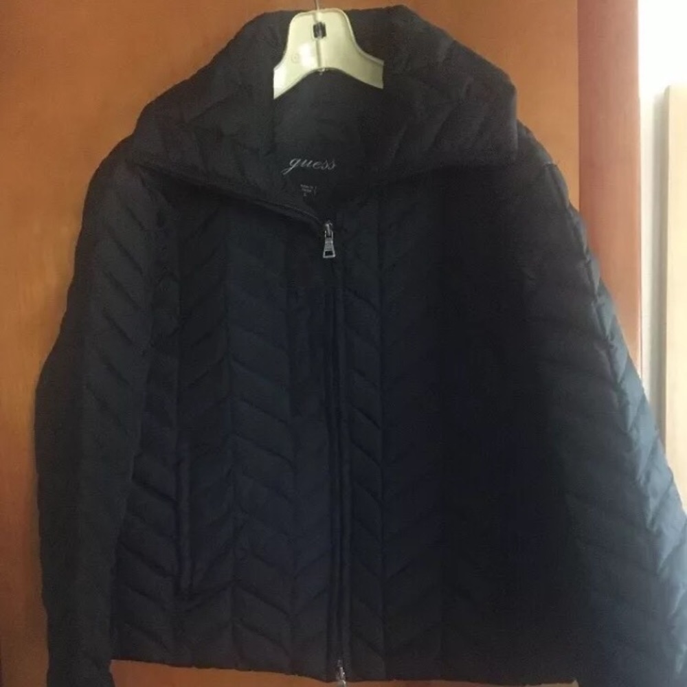 Women's Guess Puffer Jacket large