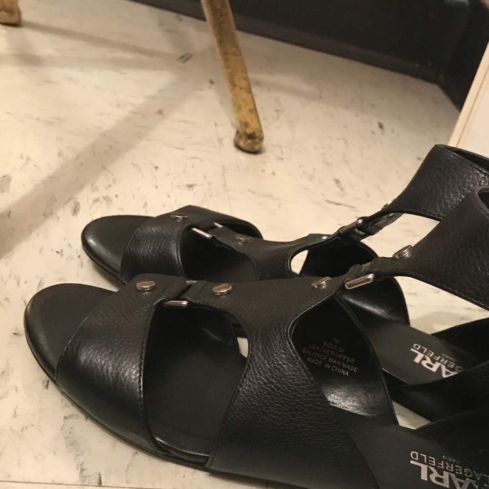 Black sandals - never worn