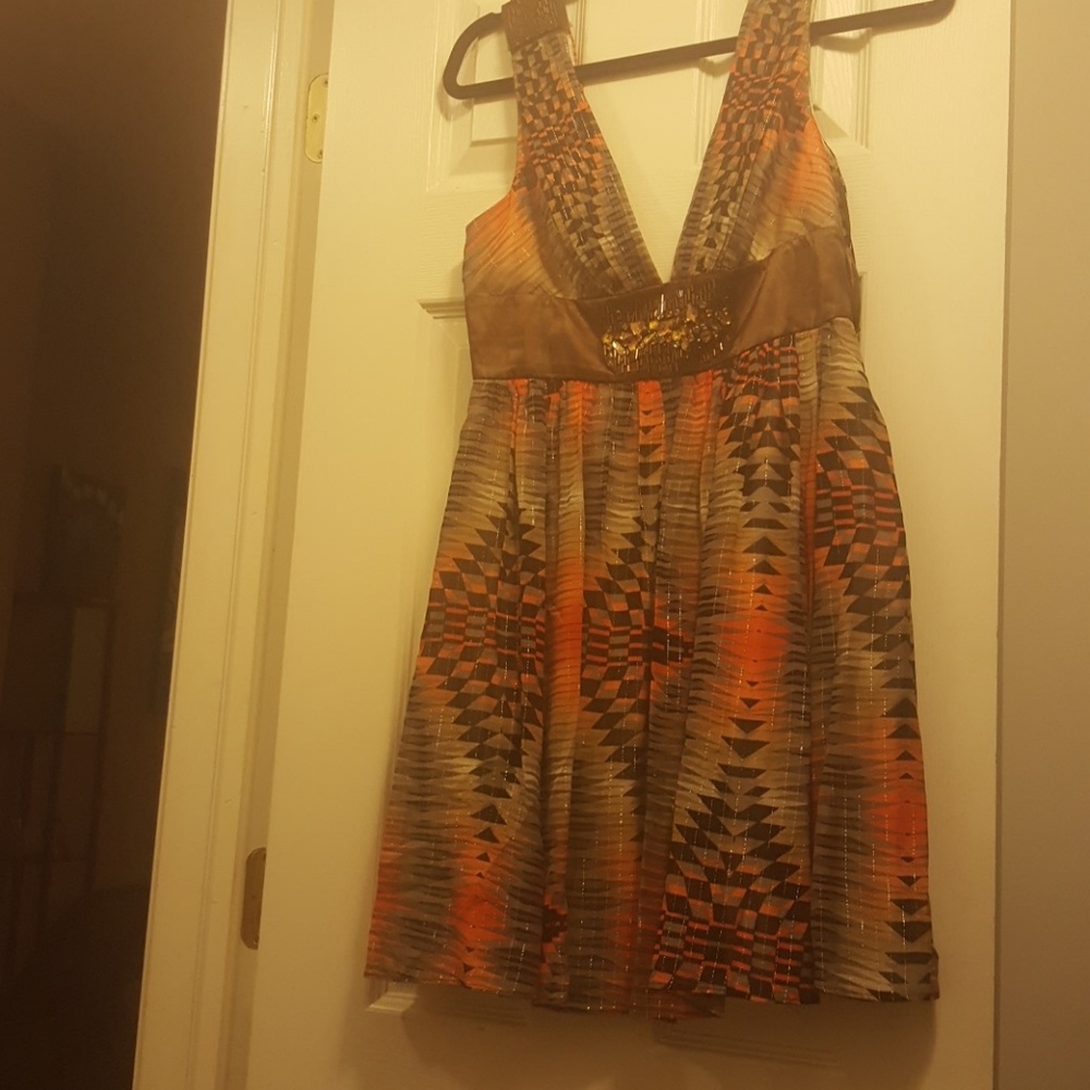 Clothes - Picture 2 of 4
