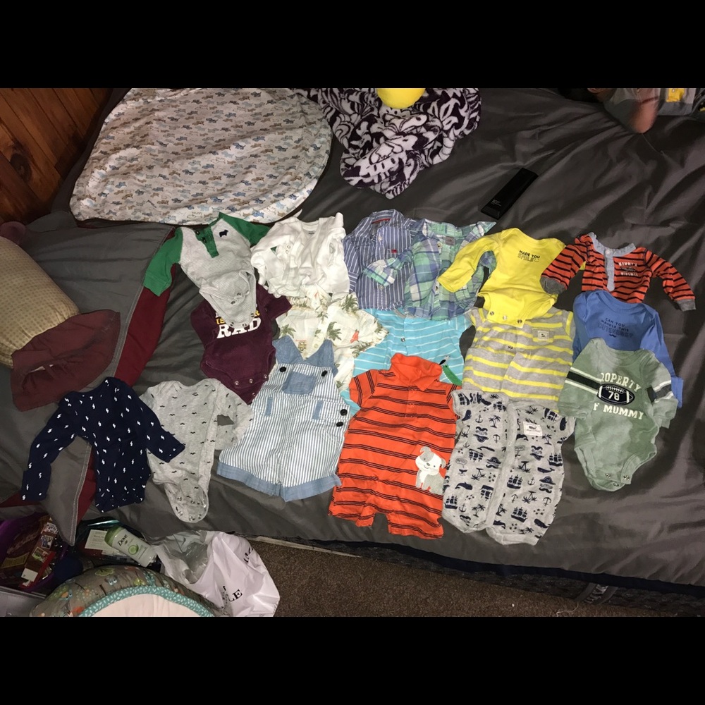 Newborn baby clothes
