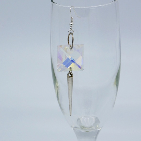 ⚡Custom Listing⚡ Hologram Gem Spike Choker/Earrings - Picture 7 of 7