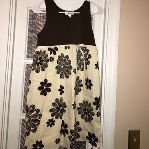 ⭐️Amy Byer brown and white dress