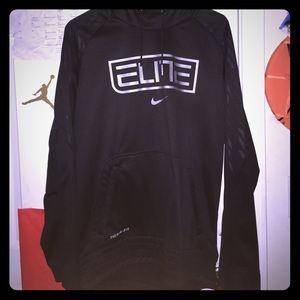 Nike elite hoodie